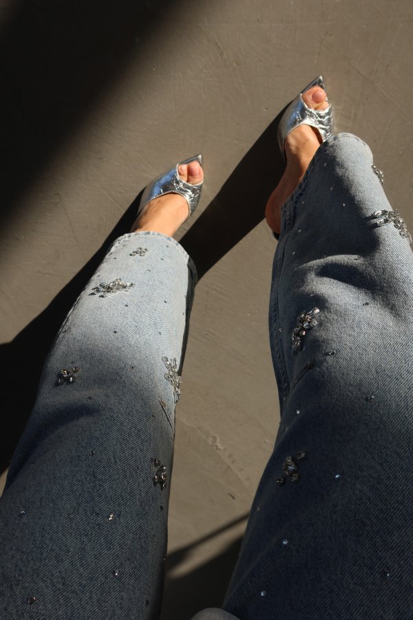 Taş İşlemeli Balon Fit Jean