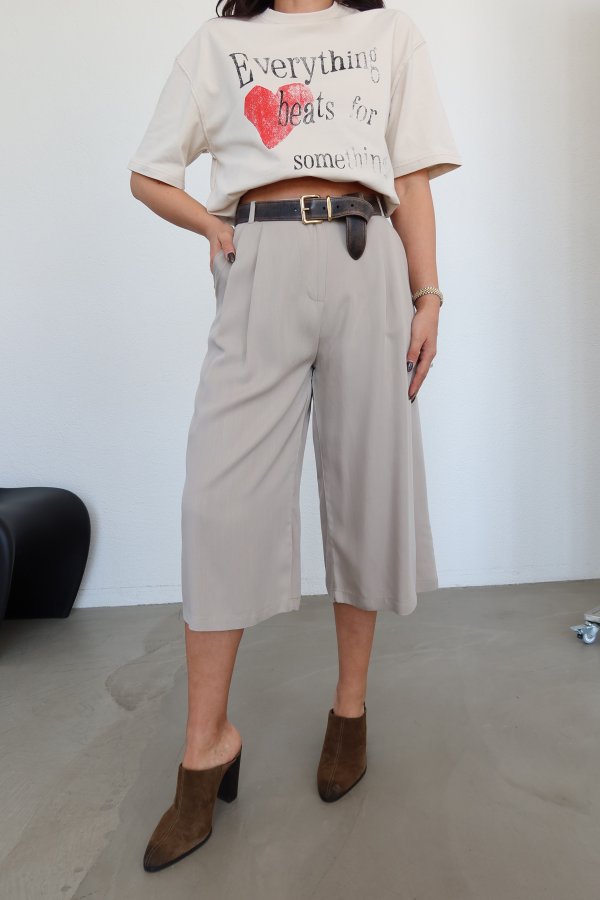 Pileli Bermuda Pantolon