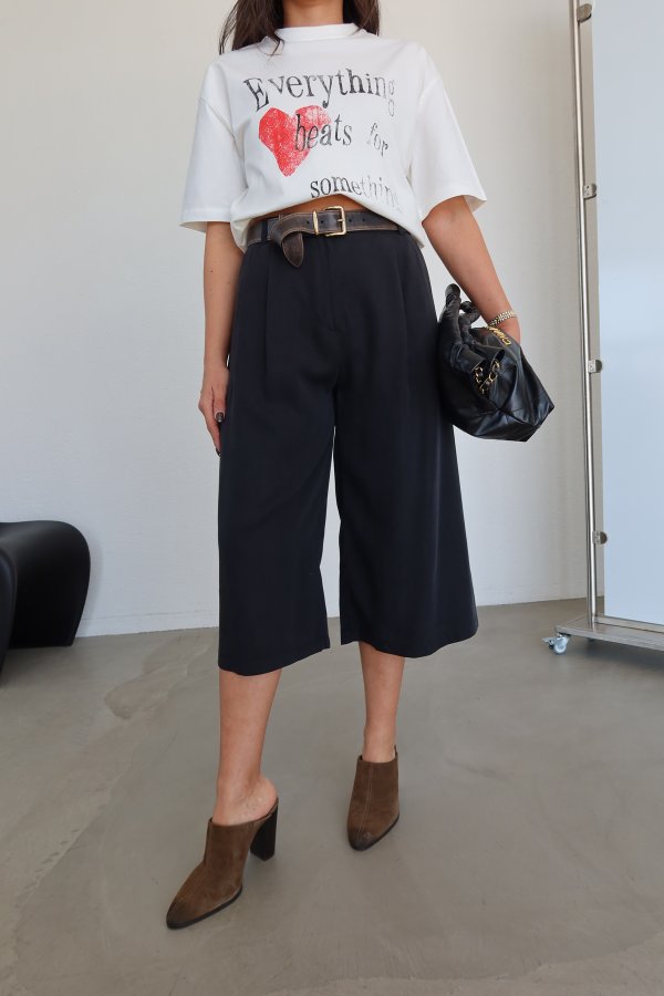 Pileli Bermuda Pantolon