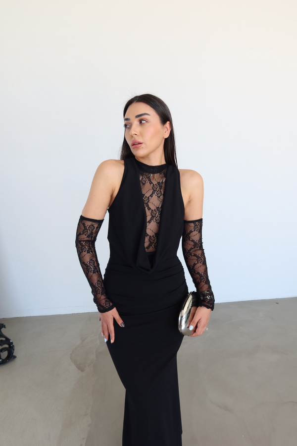 Dantel Detaylı Kol Aksesuarlı Elbise