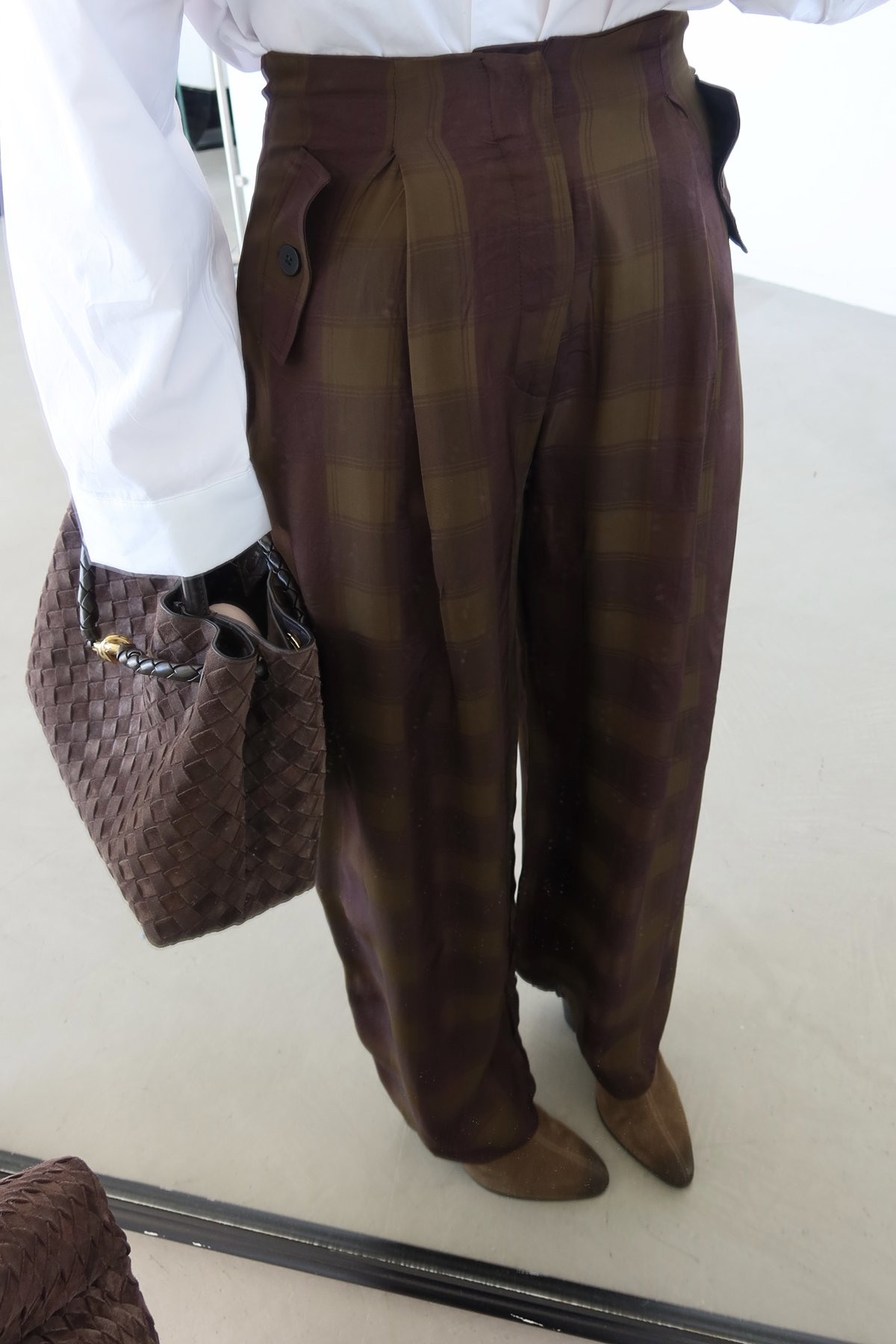 Kapak Cepli Ekoseli Pantolon