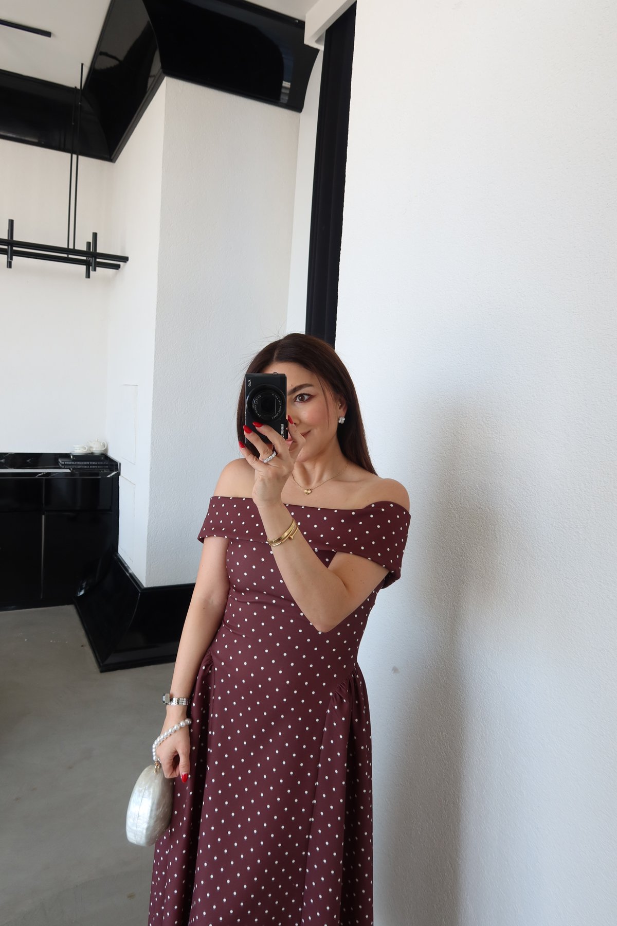 Madonna Yaka Puantiyeli Midi Boy Elbise