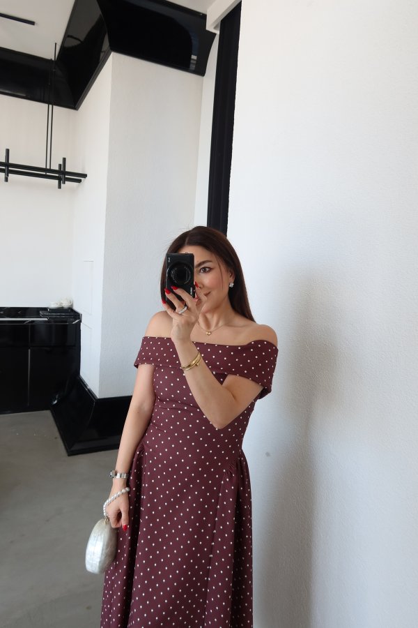 Madonna Yaka Puantiyeli Midi Boy Elbise