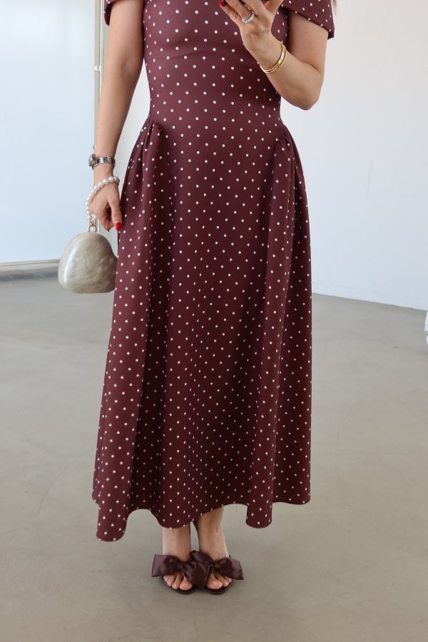 Madonna Yaka Puantiyeli Midi Boy Elbise