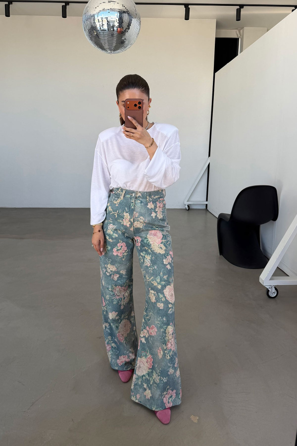 Çiçek Desenli Pantolon