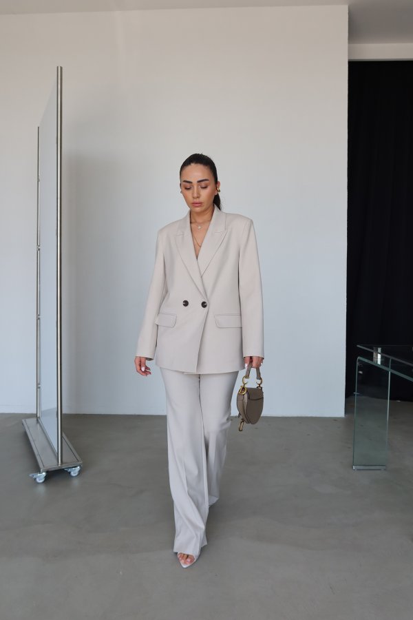 Geniş Paça Pileli Kumaş Pantolon