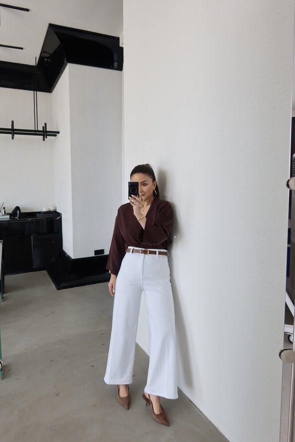 Geniş Paça Kemerli Jean