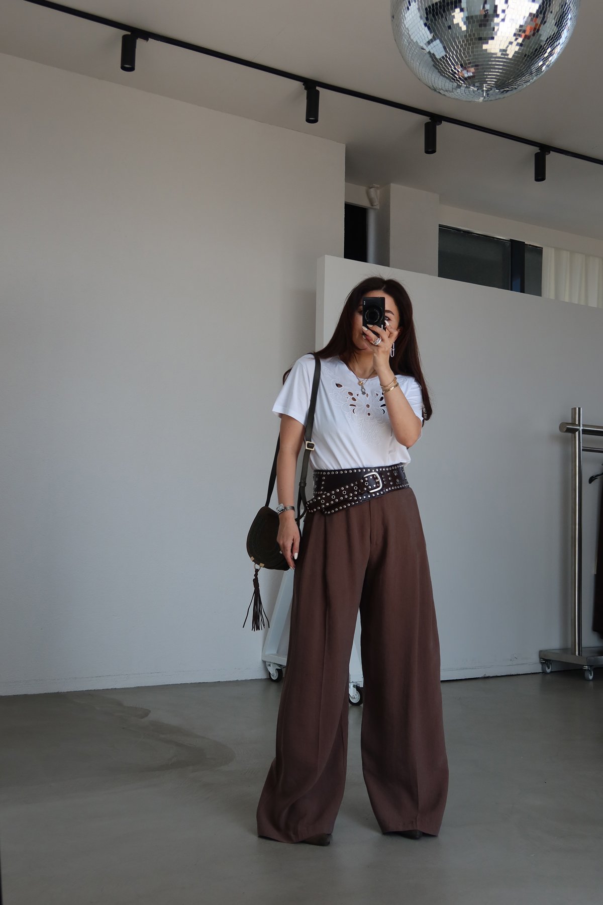 Pileli Yumuşak Dokulu Pantolon