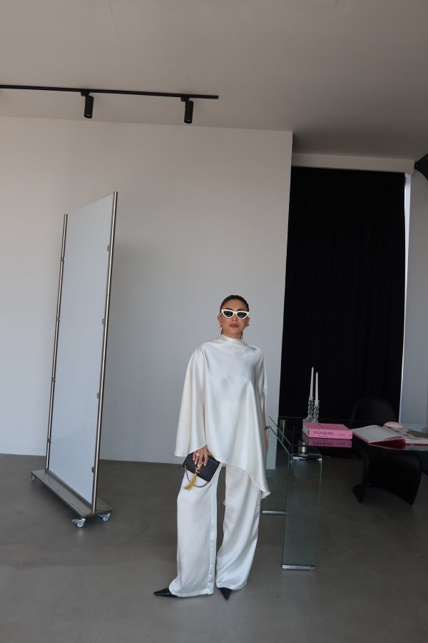 Pelerin Saten Bluz Pantolon Takım