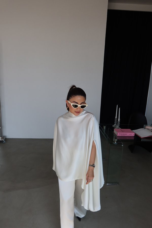 Pelerin Saten Bluz Pantolon Takım