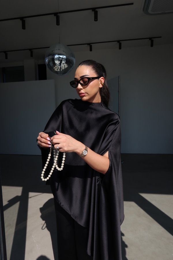 Pelerin Saten Bluz Pantolon Takım