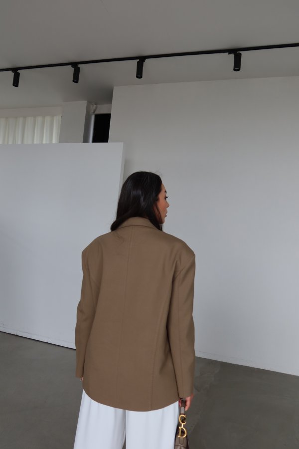 Dikiş Detaylı Kruvaze Ceket