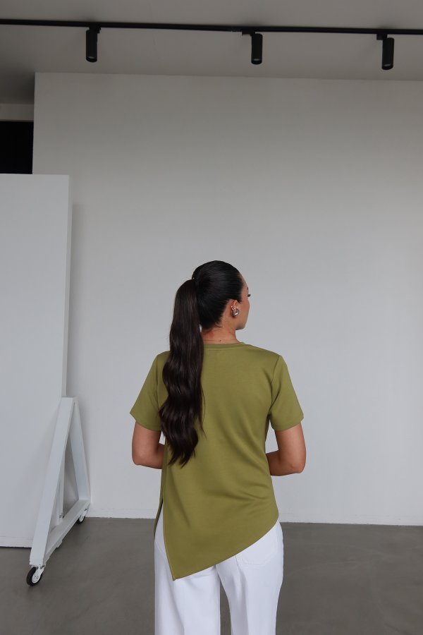 Pile Ve Büzgü Detaylı Bluz