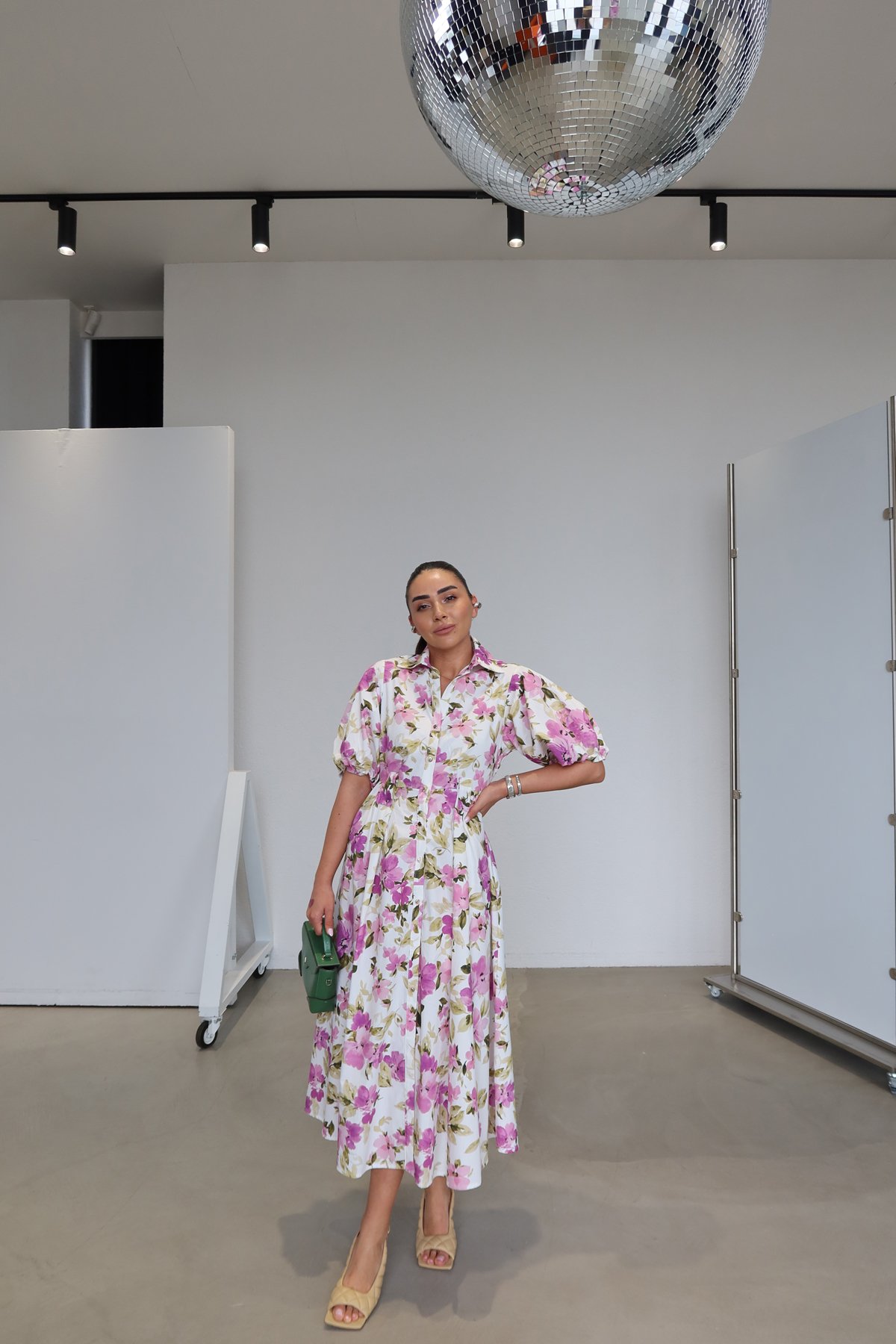 Çiçek Desen Balon Kol Elbise