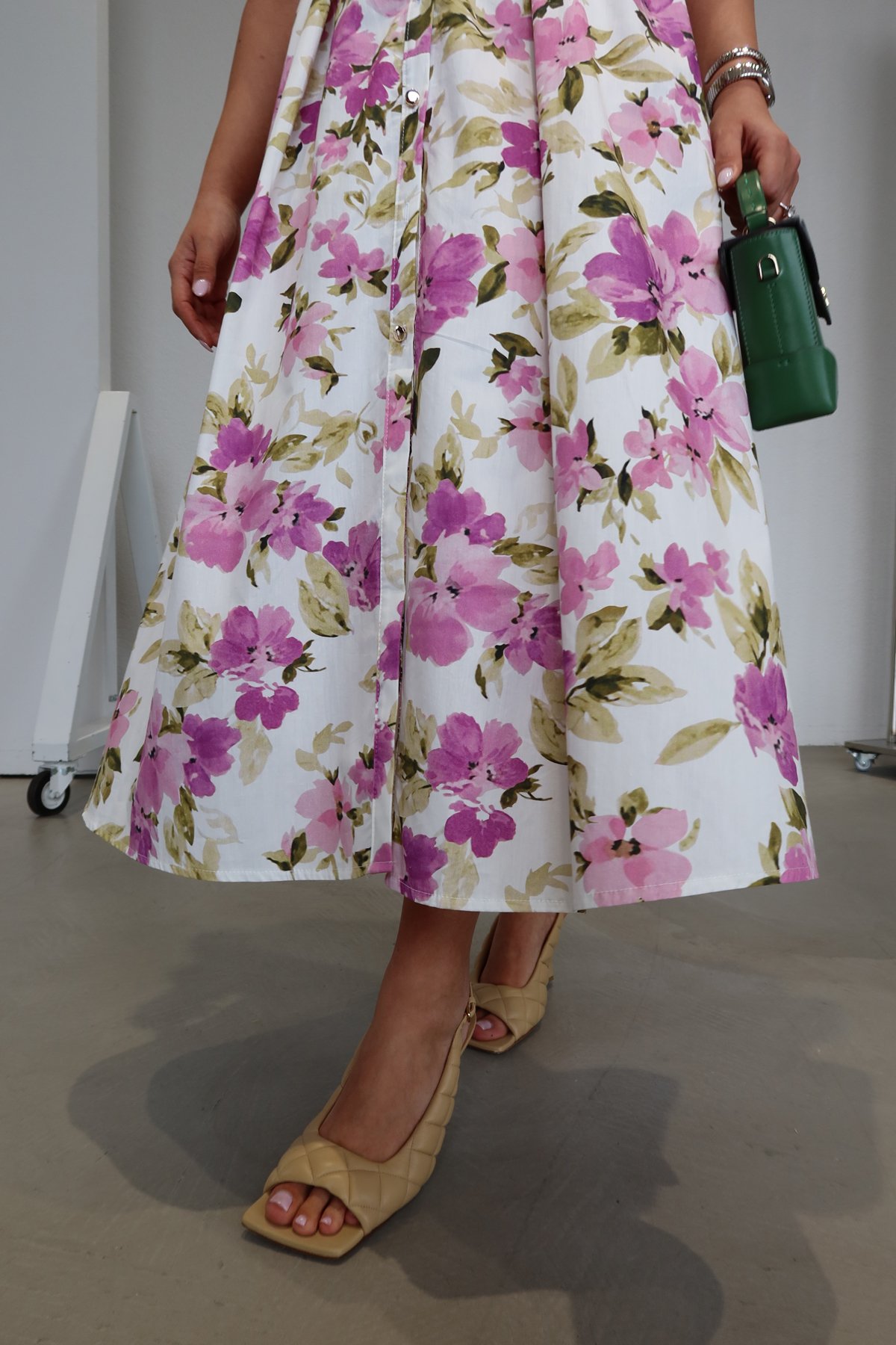 Çiçek Desen Balon Kol Elbise