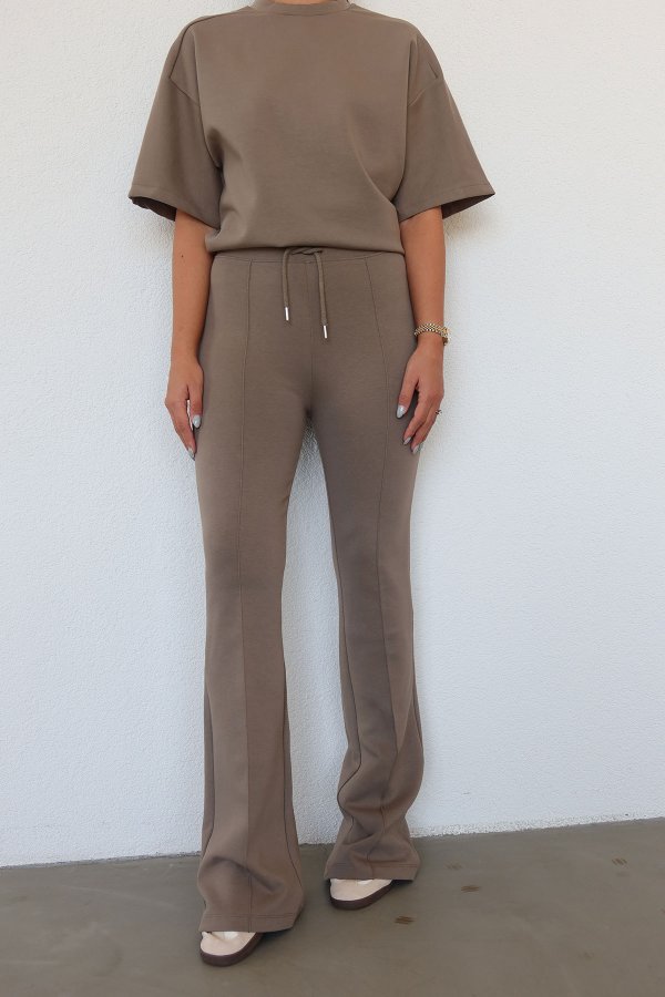 İspanyol Paça Önden Dikişli Pantolon