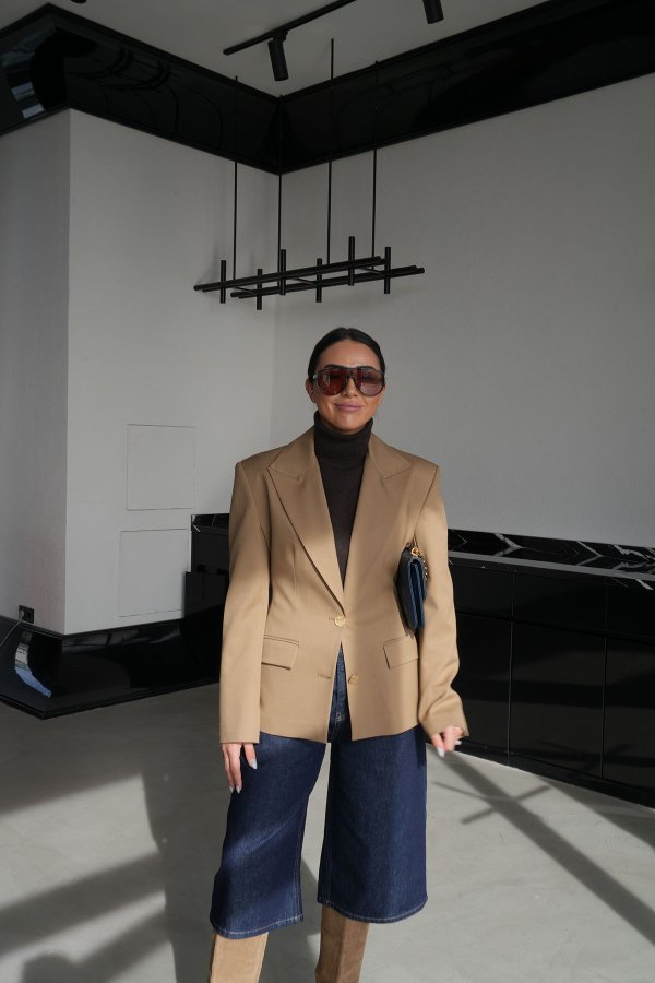 Gold Düğmeli Blazer Ceket