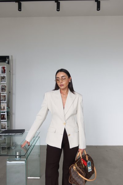 Gold Düğmeli Blazer Ceket