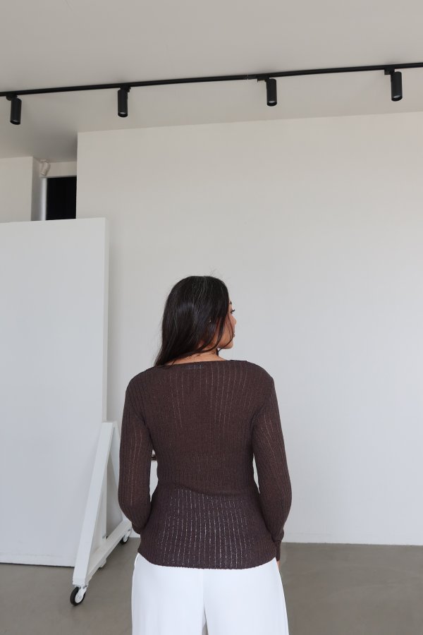 V Yaka Güpür İşlemeli Triko