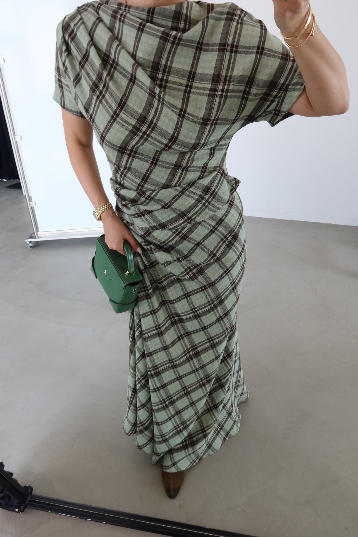 Asimetrik Kesim Ekoseli Bluz Etek Takım