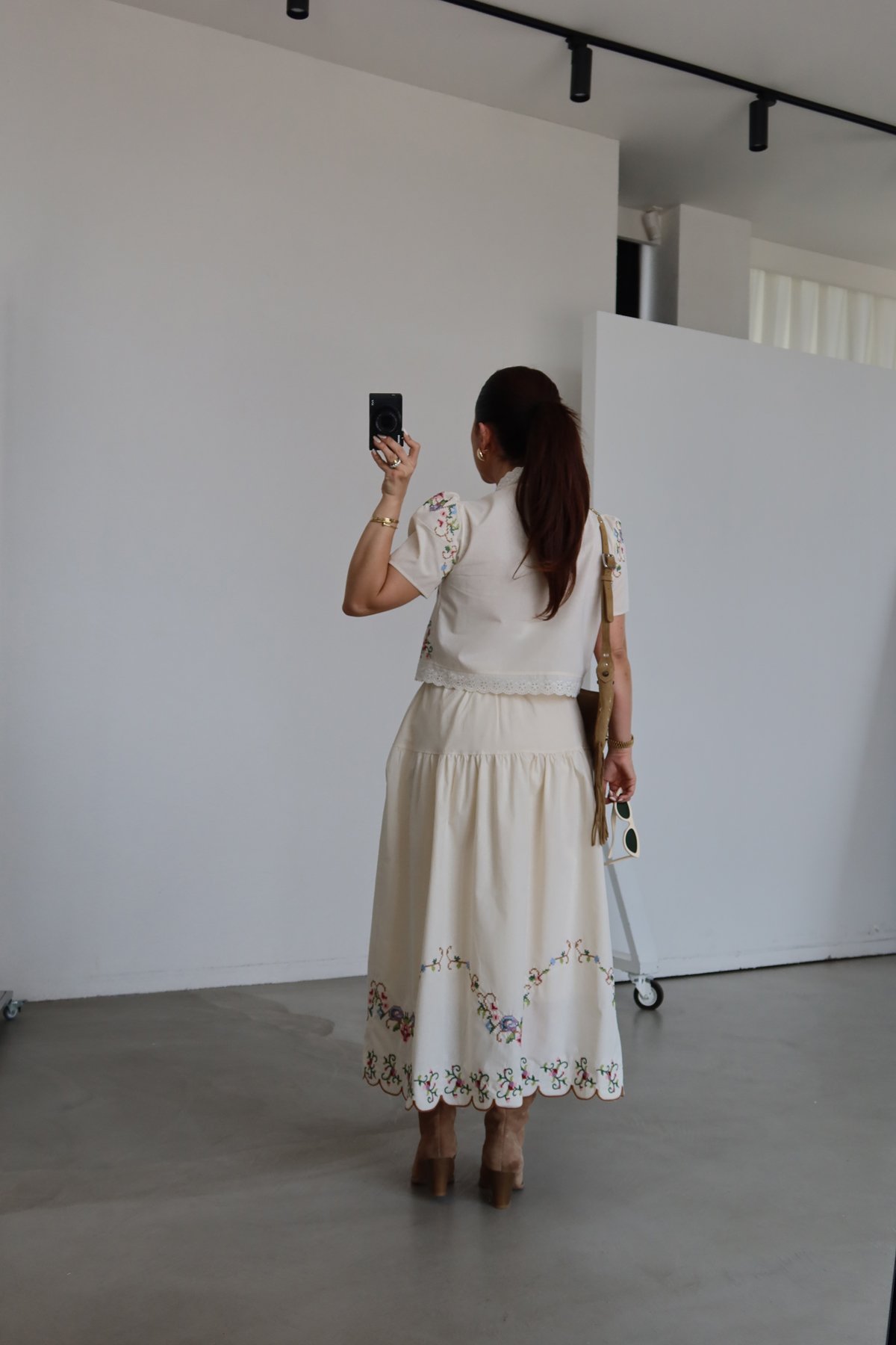 Nakış İşlemeli Ceket Etek Takım