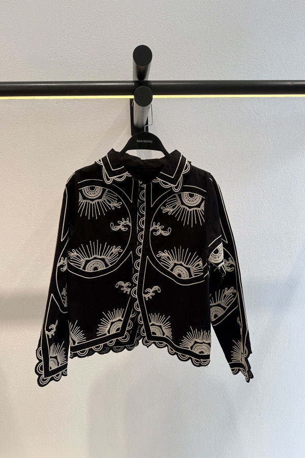 Dikiş Kabartmalı Tasarım Ceket