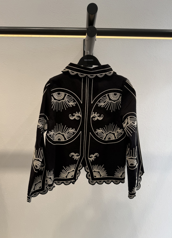 Dikiş Kabartmalı Tasarım Ceket