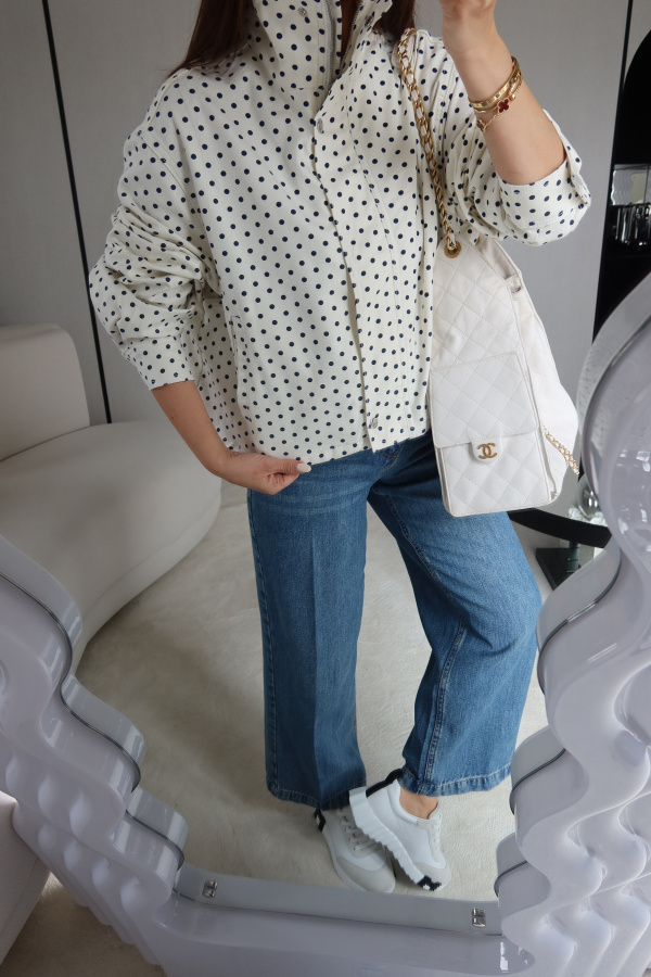 Dik Yaka Puantiyeli Ceket