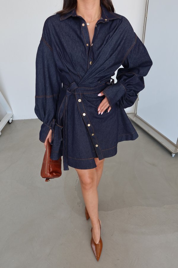 Balon Kol Kontrast Dikişli Denim Elbise