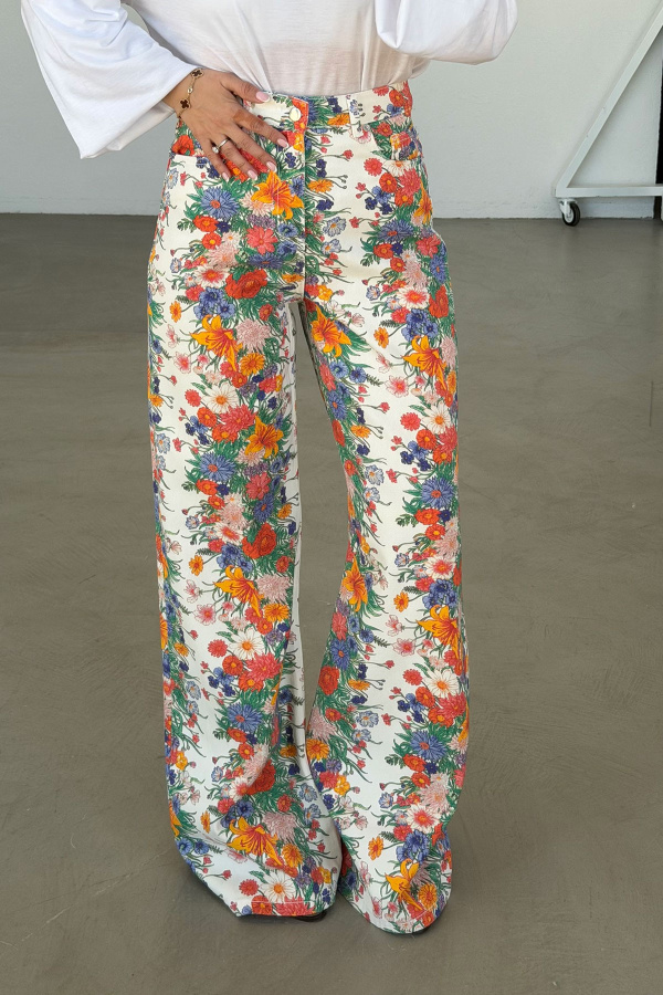 Çiçek Desenli Pantolon