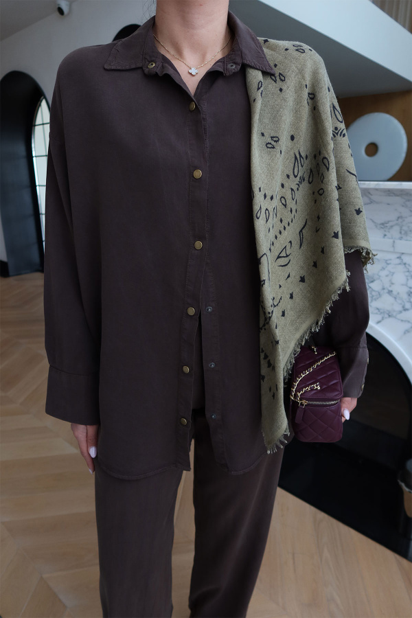 Çıt Çıt Düğmeli Gömlek Pantolon Takım