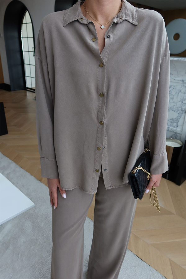 Çıt Çıt Düğmeli Gömlek Pantolon Takım