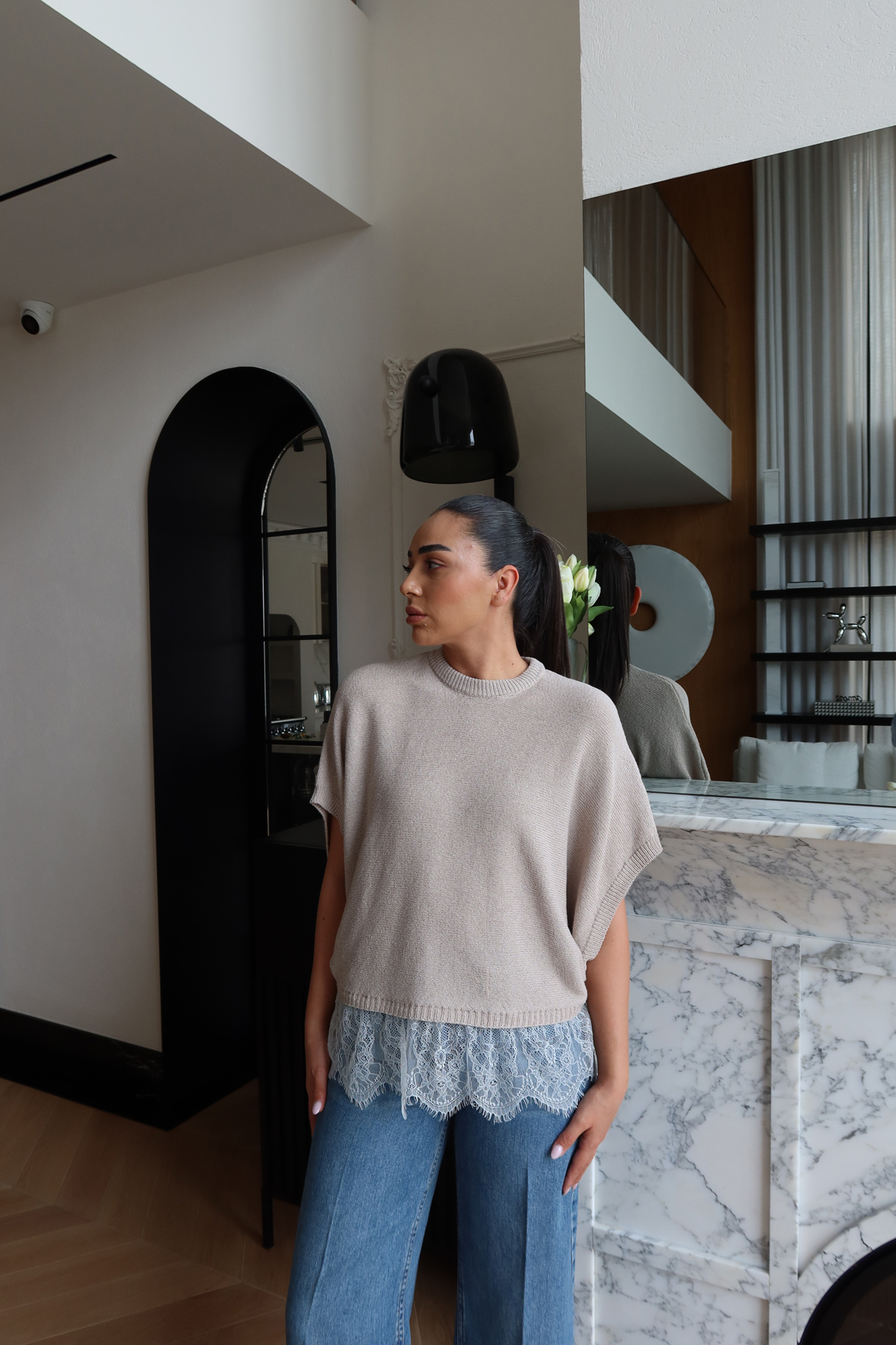 Etek Ucu Dantelli Oversize Triko