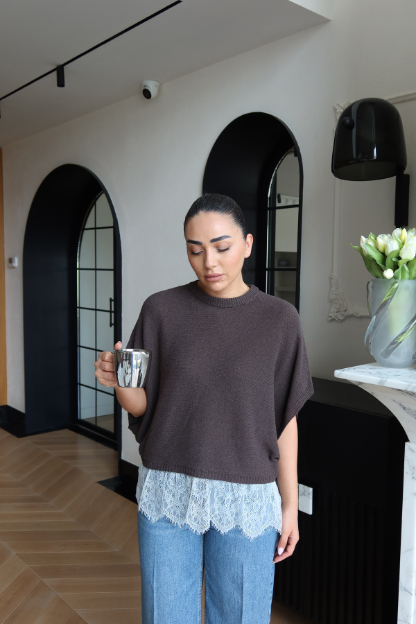 Etek Ucu Dantelli Oversize Triko