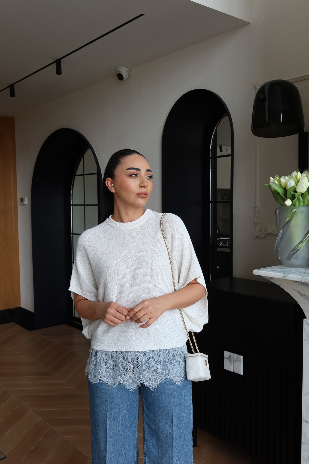 Etek Ucu Dantelli Oversize Triko