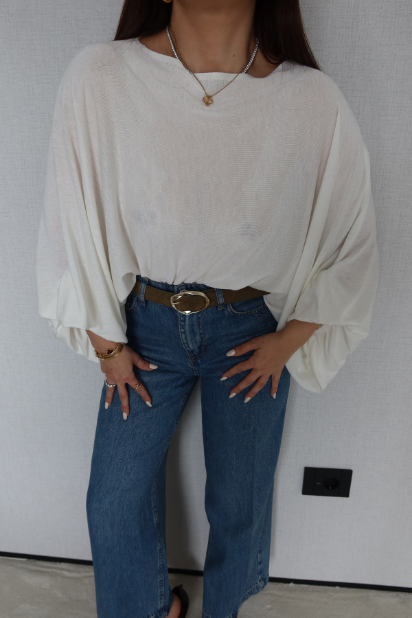 Kolları Lastikli Dökümlü Triko