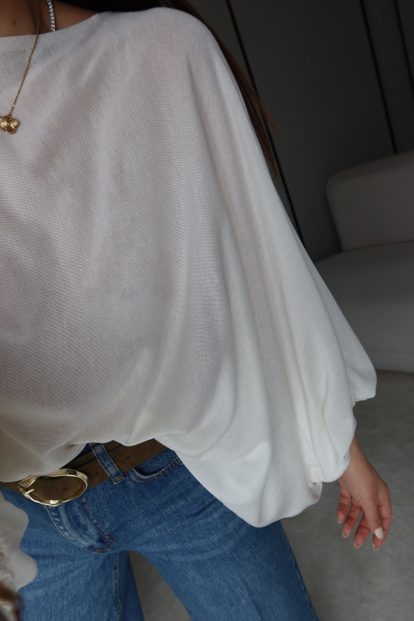 Kolları Lastikli Dökümlü Triko