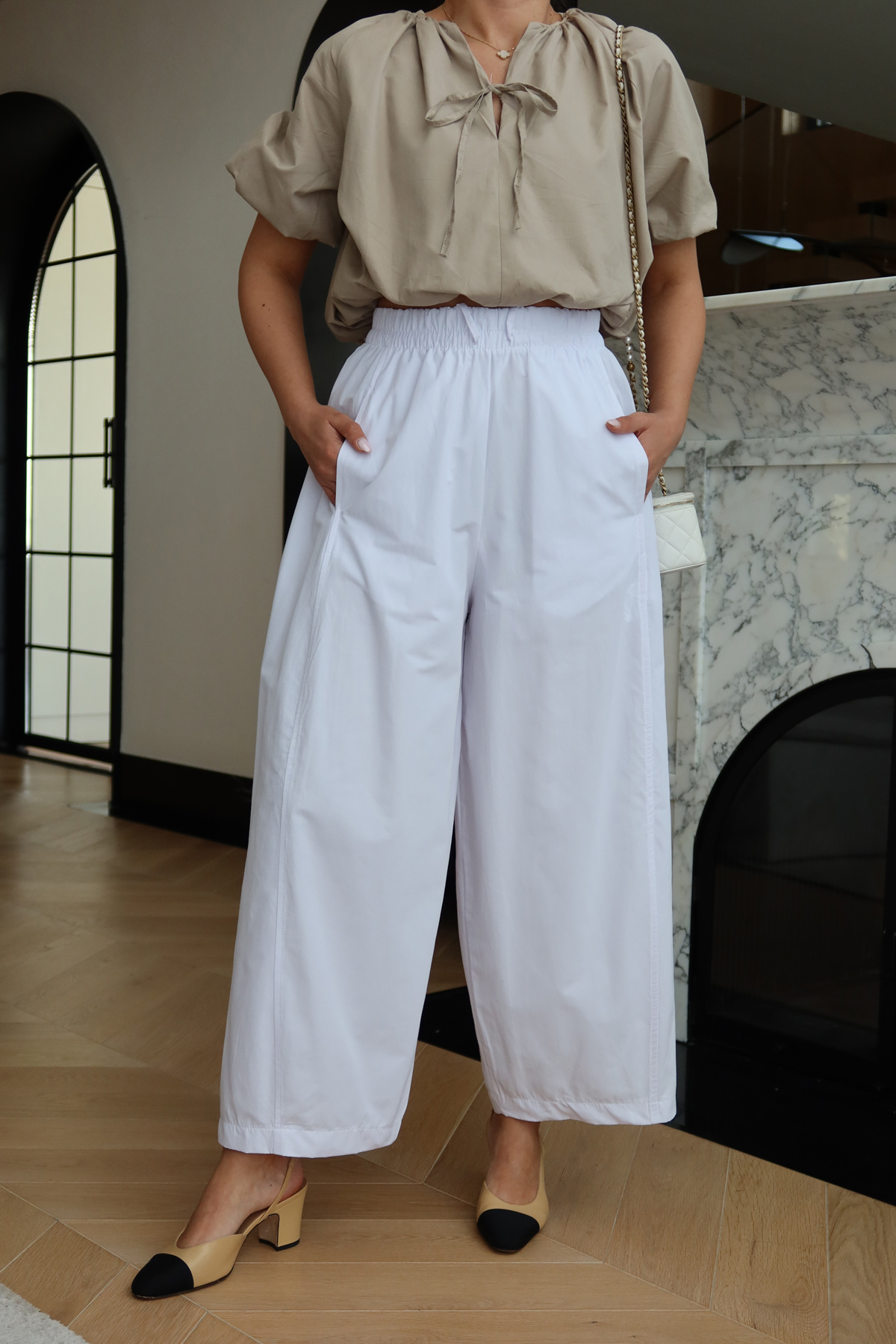 Beli Lastik ve Bağlamalı Geniş Paça Pantolon