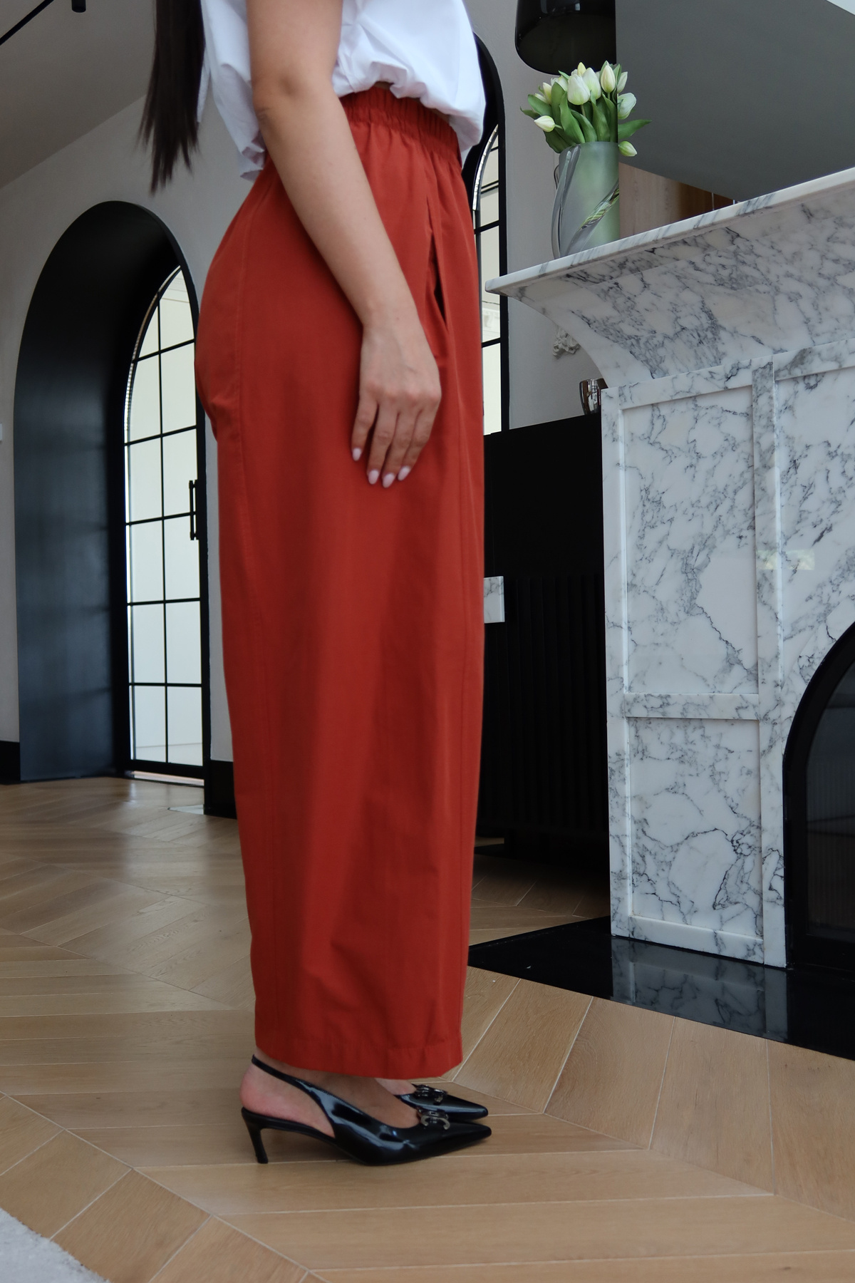 Beli Lastik ve Bağlamalı Geniş Paça Pantolon