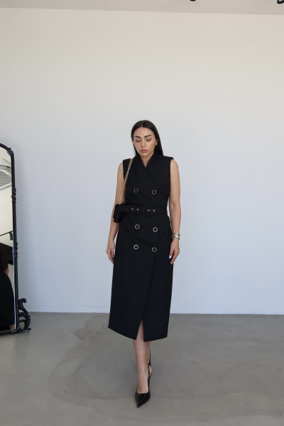 Düğmeli Kolsuz Maxi Elbise