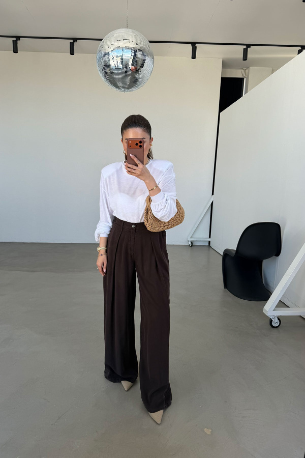 Beli Lastikli Geniş Kalıp Pantolon