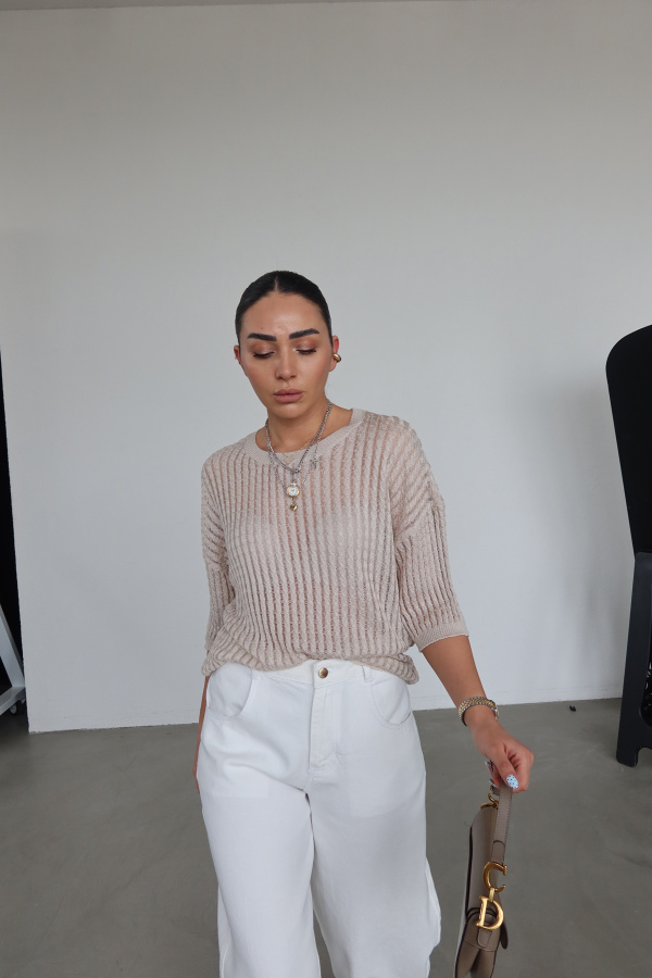 Kısa Kol Ajurlu Triko