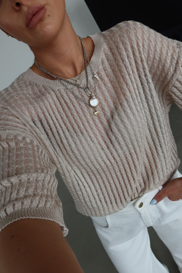 Kısa Kol Ajurlu Triko