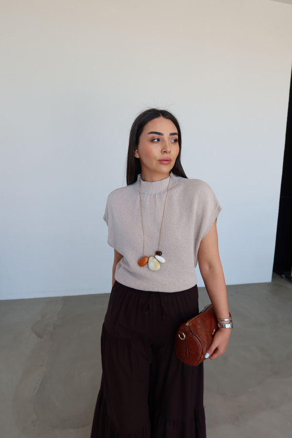 Dik Yaka Kısa Kol Triko