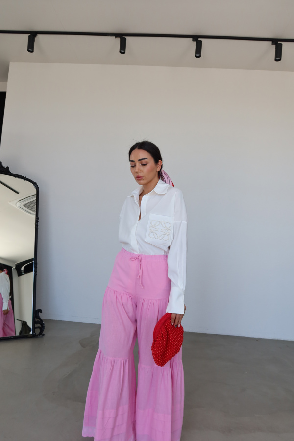 Paçası Güpür Detaylı Geniş Kalıp Pantolon