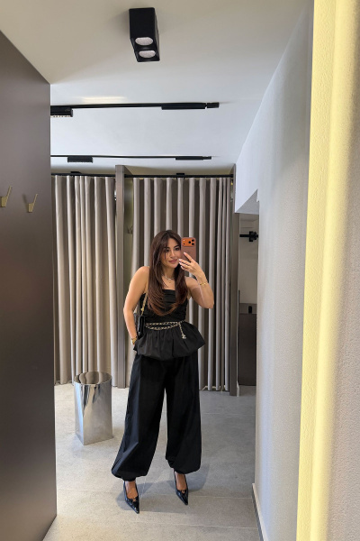 Sırtı Gipeli Büstiyer Pantolon Takım