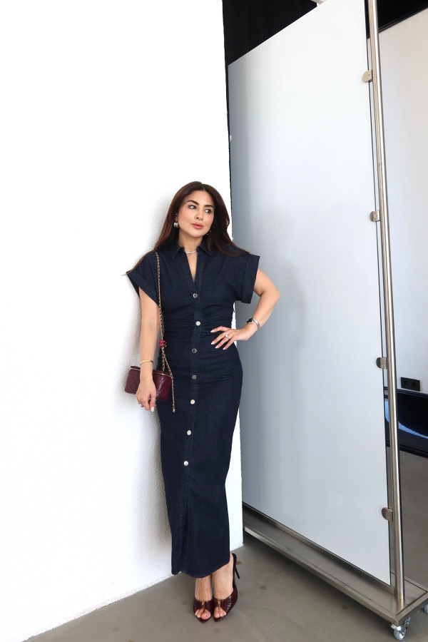 Yanları Büzgülü Kolu Katlamalı Denim Elbise