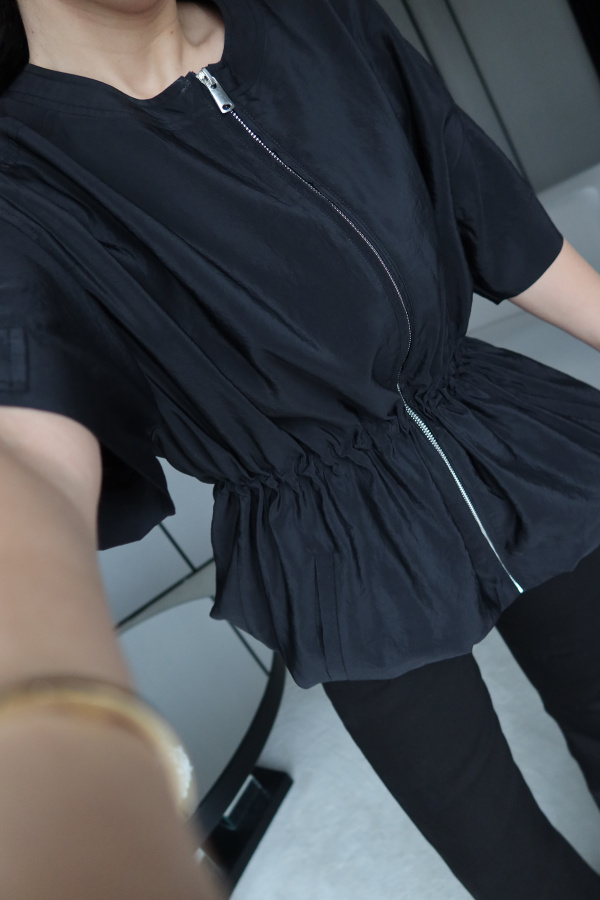 Fermuarlı Bel Büzgülü Ceket