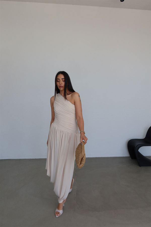 Bel Büzgülü Parça Detaylı Elbise