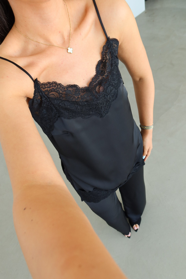 İp Askılı Dantelli Saten Bluz Pantolon Takım